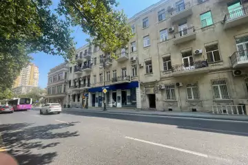 Satılır Köhnə Tikili 28 May Metrosu ətrafında