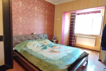 Satılır Köhnə Tikili Gənclikdə
