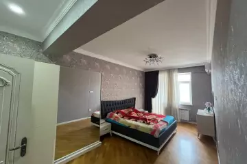 Satılır Yeni Tikili Yasamalda