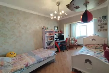 Satılır Köhnə Tikili Gənclikdə