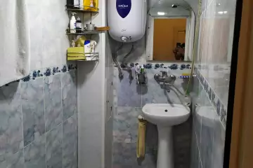 Satılır Köhnə Tikili Bakıda