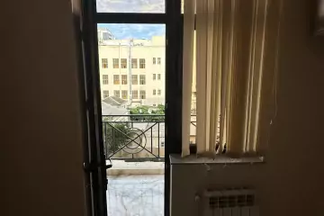 Satılır Yeni Tikili Həsən əliyev (keçmiş İnqilab)da