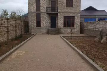 Satılır Həyət Evi Buzovnada