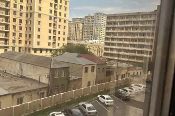 Satılır Yeni Tikili Həsən əliyev (keçmiş İnqilab)da