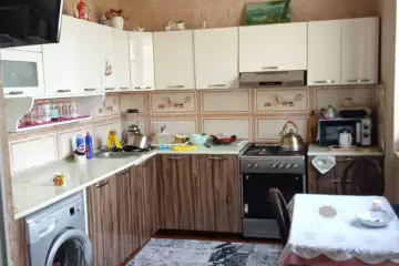 Satılır Həyət Evi Qaraçuxurda