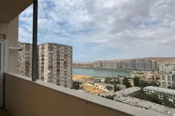 Satılır Yeni Tikili Yasamalda