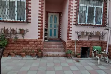 Satılır Həyət Evi Xırdalan şəhərində