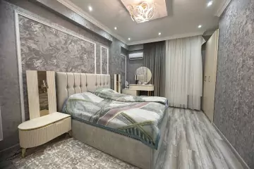 Satılır Yeni Tikili Qurtuluş 93da
