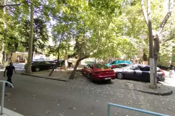Satılır Köhnə Tikili Gənclikdə