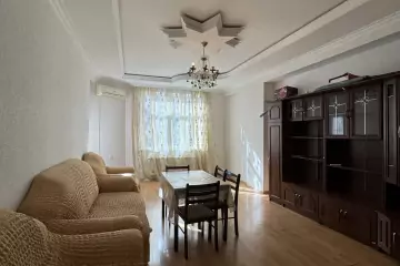 Aylıq Kirayə Yeni Tikili Heydər əliyev Mərkəzində