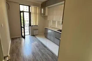 Satılır Yeni Tikili Həsən əliyev (keçmiş İnqilab)da
