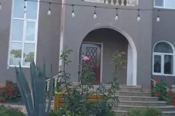 Satılır Həyət Evi Buzovnada
