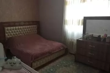 Satılır Həyət Evi Qaraçuxurda