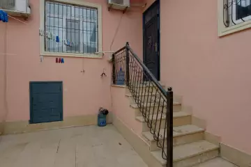 Satılır Həyət Evi Biləcəridə