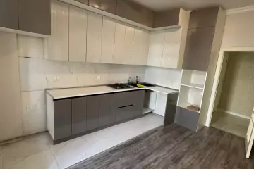 Satılır Yeni Tikili Həsən əliyev (keçmiş İnqilab)da