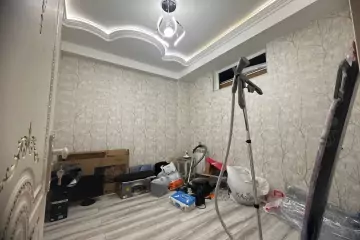Satılır Yeni Tikili Qurtuluş 93da