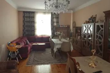 Satılır Həyət Evi Qaraçuxurda