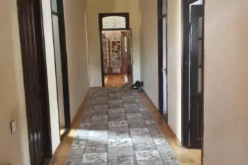 Satılır Həyət Evi Qaraçuxurda