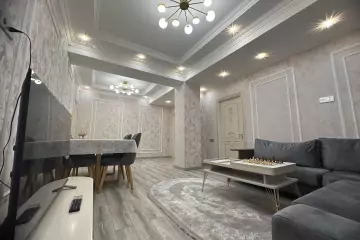 Satılır Yeni Tikili Qurtuluş 93da