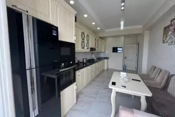 Satılır Yeni Tikili Yasamalda