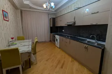 Aylıq Kirayə Yeni Tikili Ağ şəhər Kompleksində