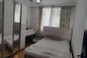 Satılır Köhnə Tikili Biləcəridə