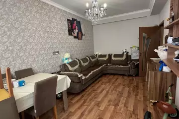 Satılır Yeni Tikili Masazırda