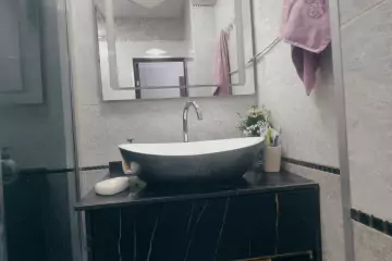 Satılır Köhnə Tikili Biləcəridə
