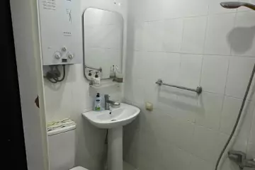 Satılır Köhnə Tikili Beşmərtəbədə