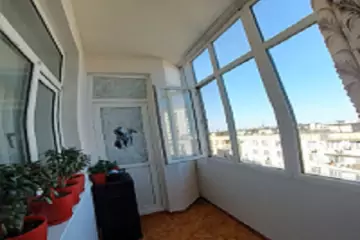 Satılır Yeni Tikili Bakı Kinoteatrıda