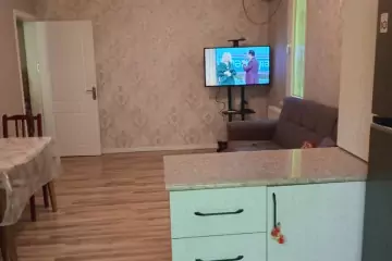 Satılır Köhnə Tikili Biləcəridə