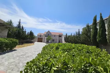 Satılır Bağ Evi Pirşağıda