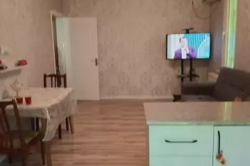 Satılır Köhnə Tikili Biləcəridə