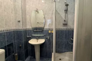 Satılır Yeni Tikili 8-ci Mikrorayonda
