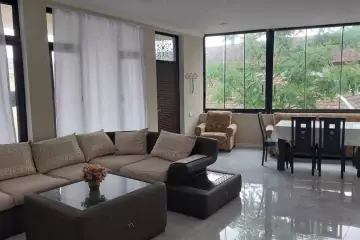 Günlük Kirayə Bağ Evi şəki şəhəridə