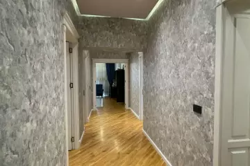 Satılır Yeni Tikili Badamdarda