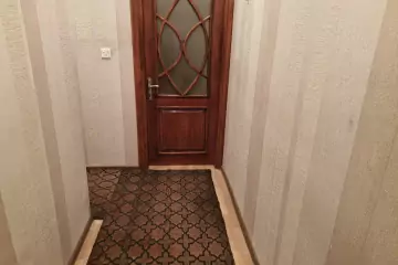 Satılır Köhnə Tikili 8-ci Kilometrdə