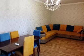 Aylıq Kirayə Həyət Evi Bakıxanovda 