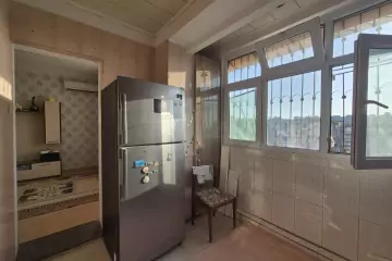 Satılır Köhnə Tikili Qaraçuxurda