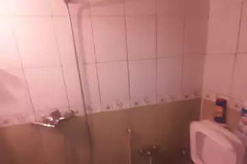 Satılır Köhnə Tikili İçərişəhərdə