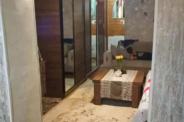 Satılır Köhnə Tikili Abşeron Rayonunda