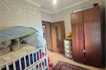 Satılır Köhnə Tikili Qaraçuxurda