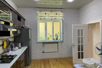 Satılır Həyət Evi Bakıda