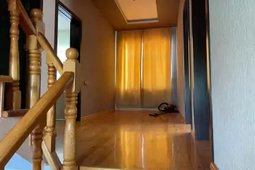 Satılır Həyət Evi Bakıda