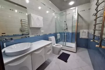 Satılır Yeni Tikili Elmler Akademiyasıda