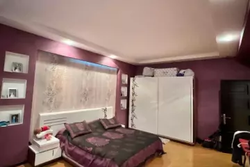 Satılır Yeni Tikili Ağ şəhər Kompleksində