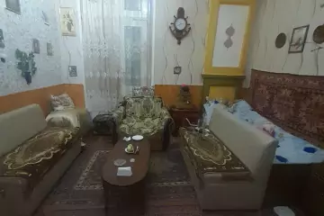 Satılır Köhnə Tikili İçərişəhərdə