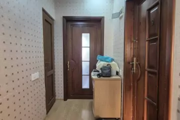 Satılır Köhnə Tikili Qaraçuxurda