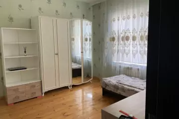 Satılır Həyət Evi Bakıda