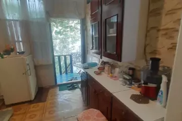 Satılır Köhnə Tikili İçərişəhərdə